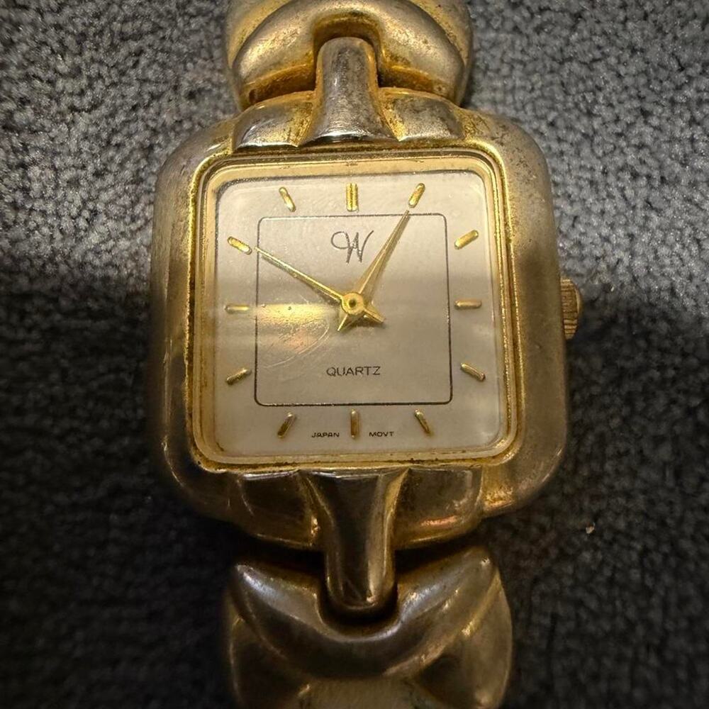 Vintage 70s womens wrangler watch
